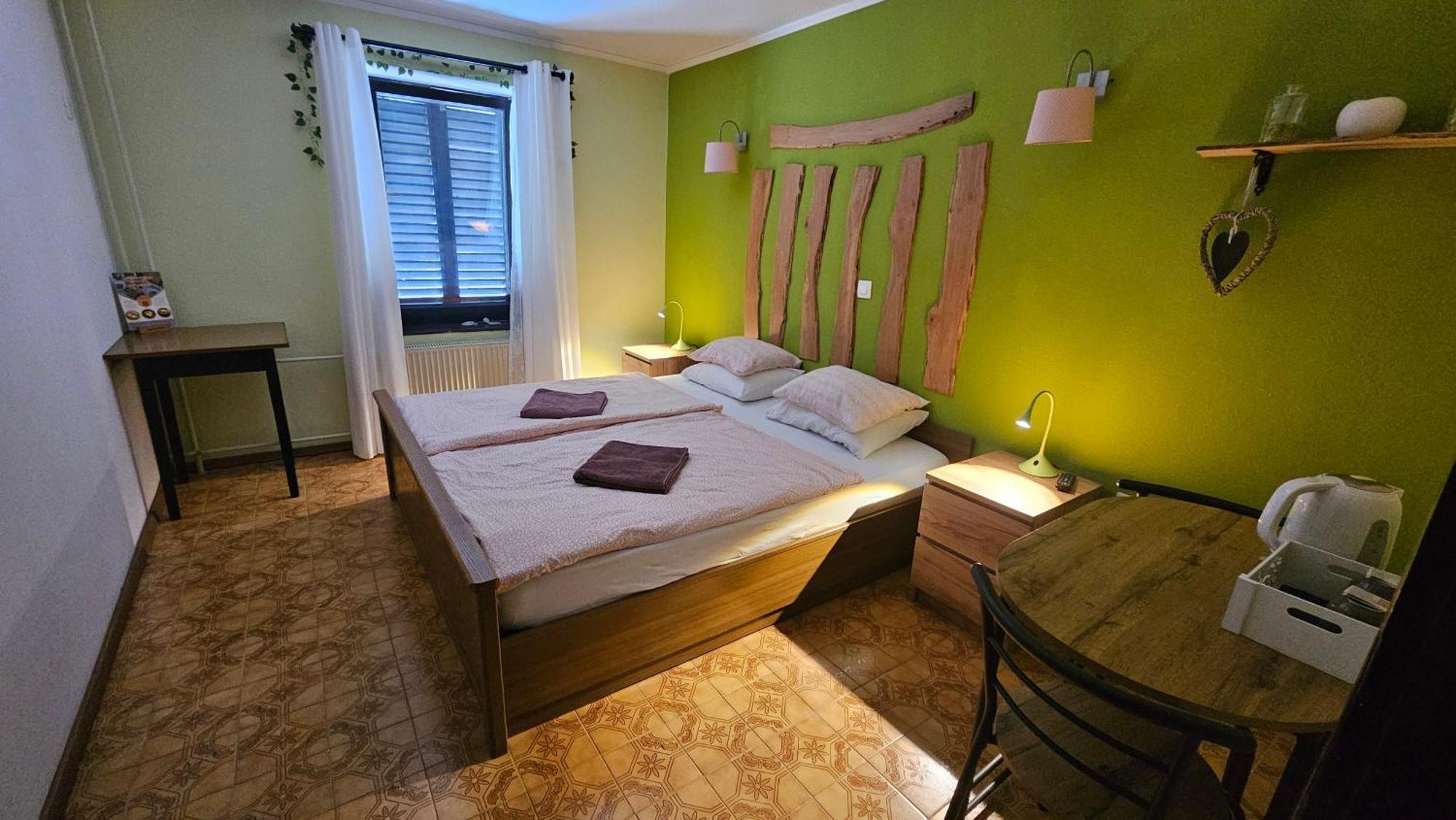 Blejska Dobrava Rooms Malina מראה חיצוני תמונה